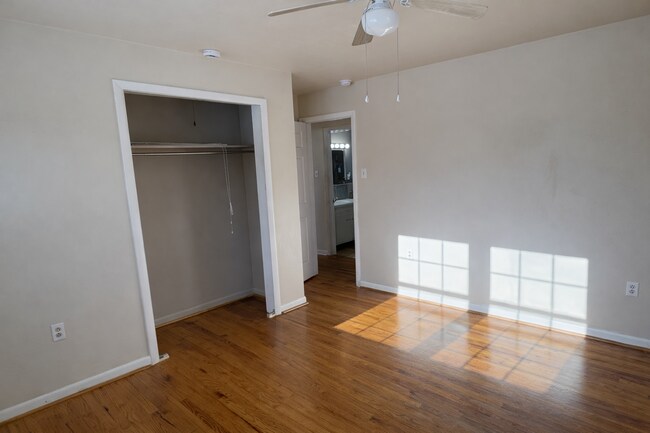 Building Photo - Spacious 4-Bedroom Home Located on a Quiet Street in Manheim Township!