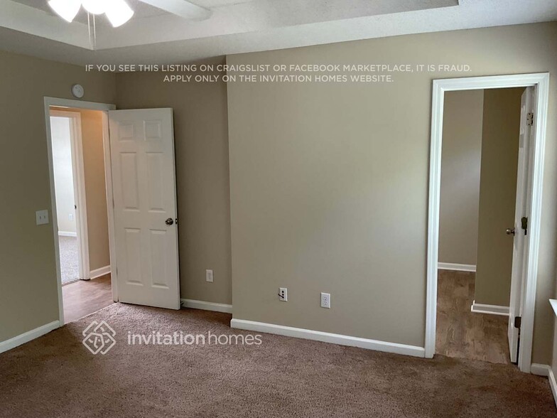 Building Photo - 536 Walton Dr