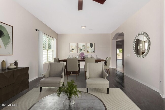 Building Photo - Stunning 4 bedroom, 3 bathroom home in the desirable community of Avian Trails!!