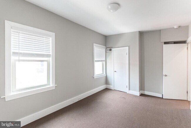 Building Photo - 1606 Rodman St