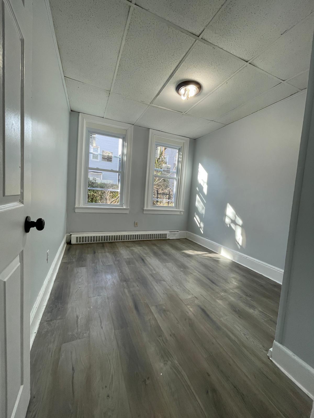 Unit 2 - 53 Stegman St