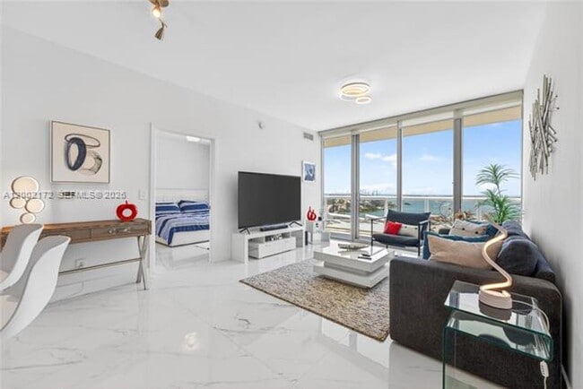 Building Photo - 888 Biscayne Blvd