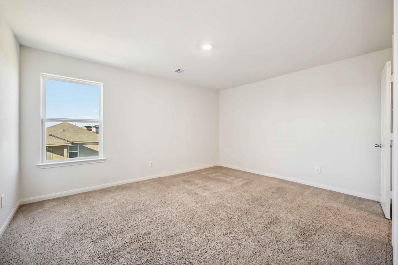 Building Photo - 425 Elaine Vly Dr