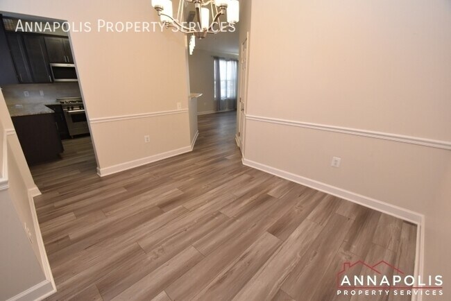 Building Photo - 8629 Willow Leaf Ln