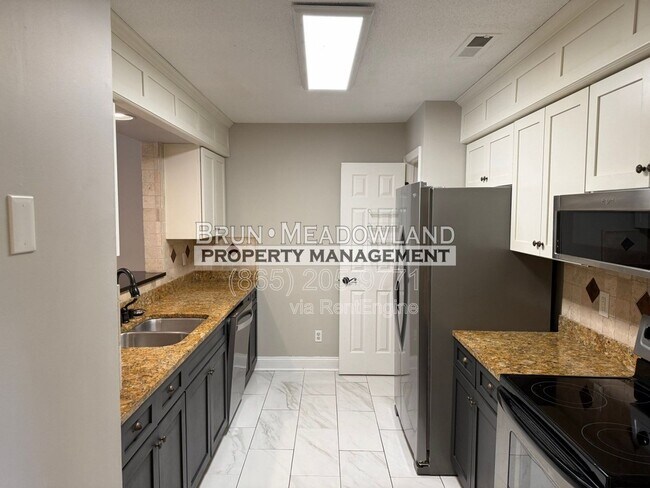 Building Photo - 10427 Raven Brook Ln