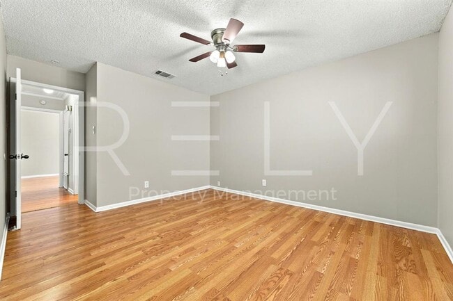 Building Photo - 205 W William Cannon Dr