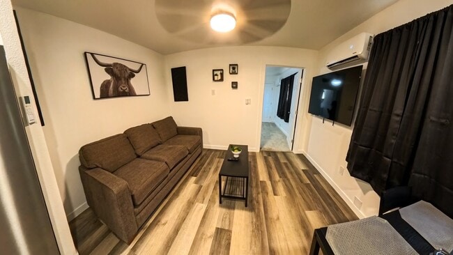 Building Photo - Enchantment Executive Villas LLC