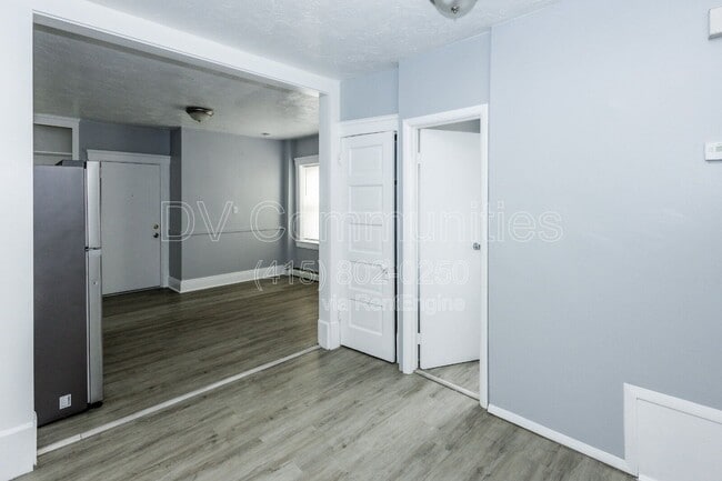 Building Photo - 1609 Lakewood Ave