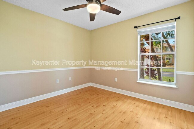 Building Photo - 15431 SW 140th St