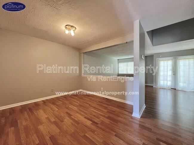 Building Photo - 63 Sandalwood Cir
