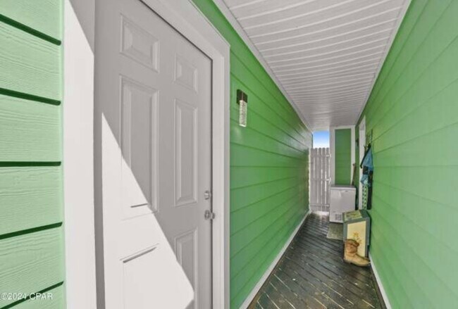 Building Photo - 203 Beacon Rd
