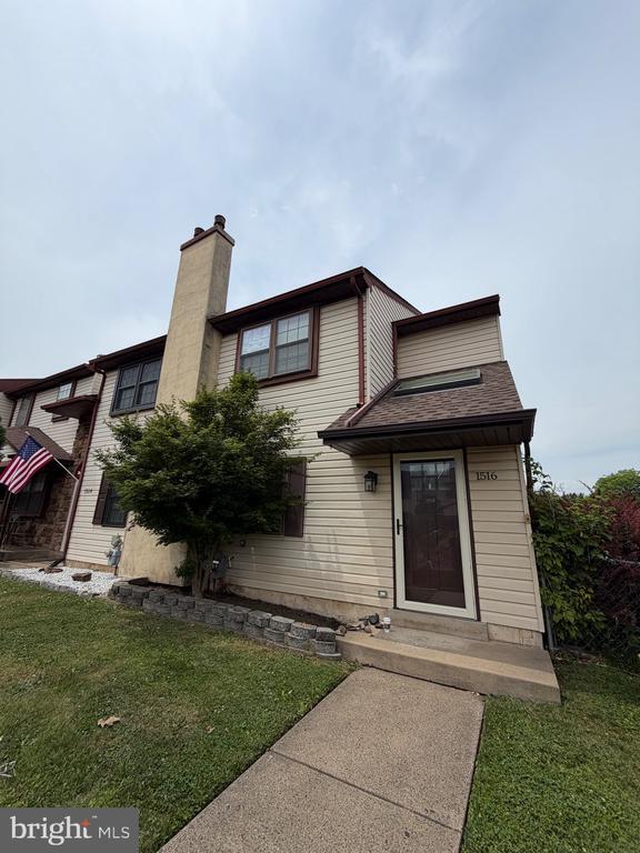 Building Photo - 1516 Tarleton Pl
