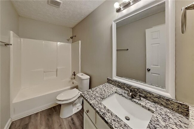 Building Photo - 4557 Darrowby Dr