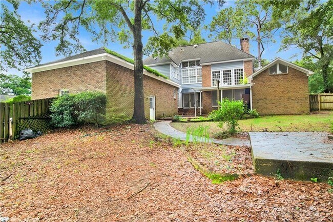 Building Photo - 2127 Ryegate Ct