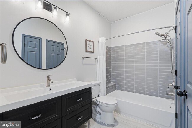 Building Photo - 14317 Climbing Rose Way