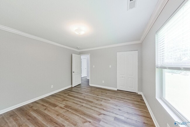 Building Photo - 109 Will Ln