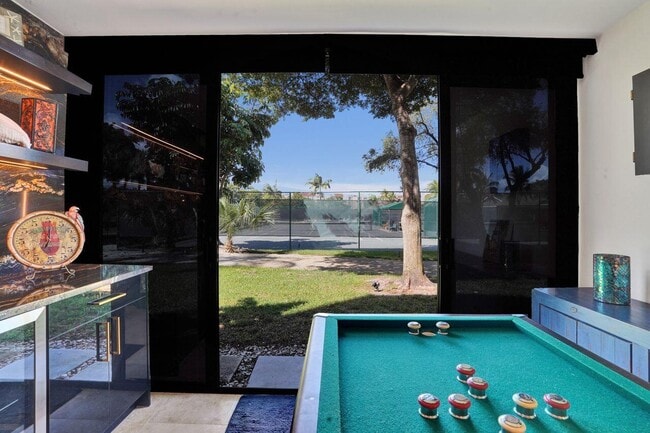 Building Photo - 755 Dotterel Rd