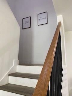 Building Photo - 987 Fair St SW