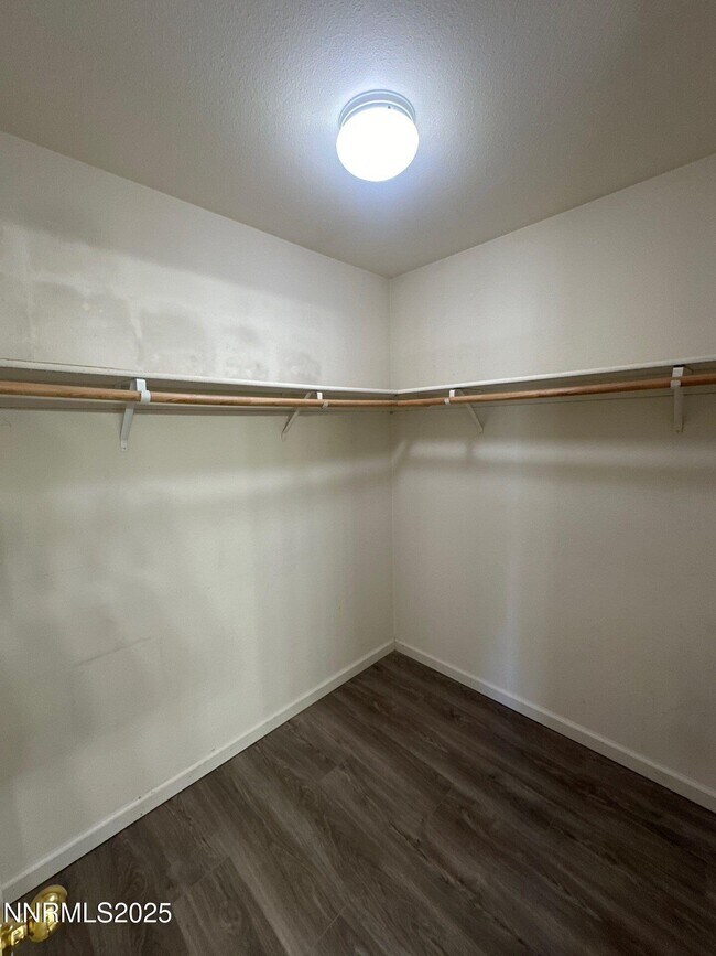 Building Photo - 2159 Golden Eagle Ct