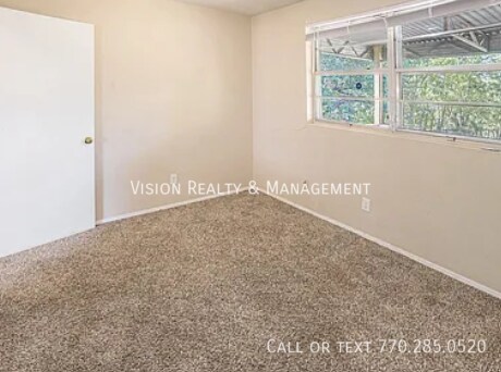 Building Photo - 1422 Flamingo Ln