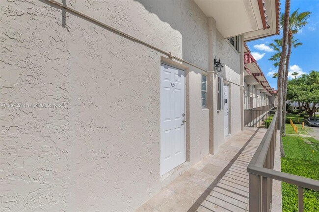 Building Photo - 6709 N Kendall Dr