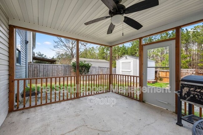 Building Photo - 217 Meadow Wood Rd