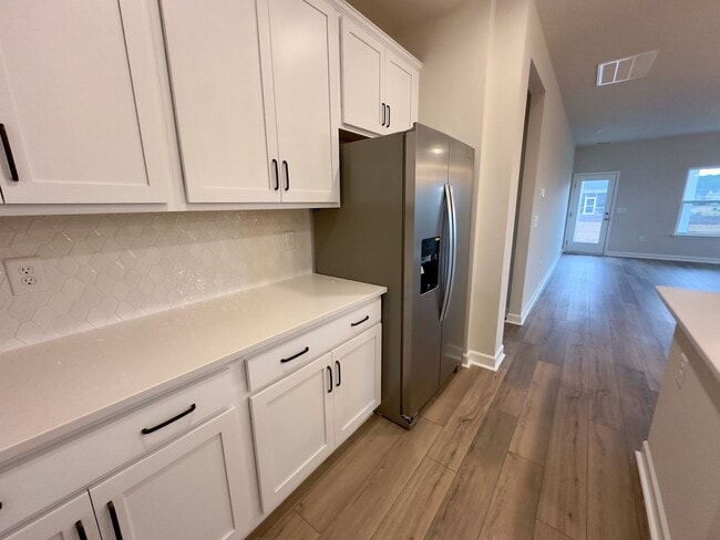 Building Photo - Custom Home in Bella Vita!