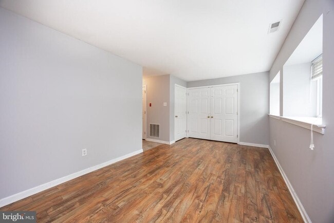 Building Photo - 2717 Fynamore Ln