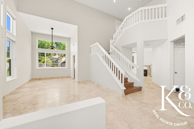 Building Photo - Immaculate 4-Bedroom Home in Sought-After ...