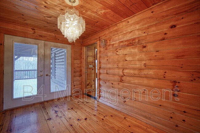 Building Photo - 336 Dancing Water Dr