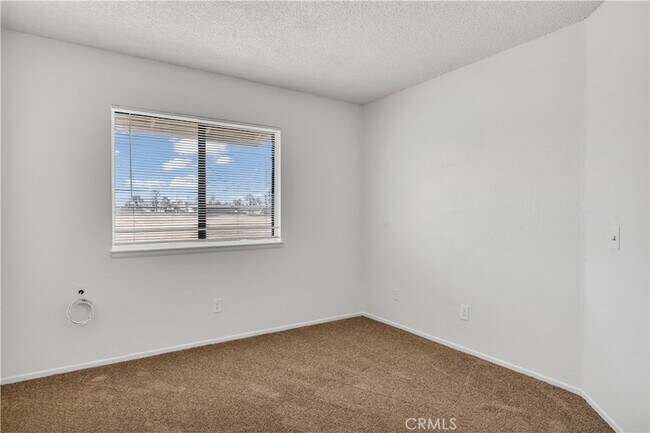 Building Photo - 8922 I Ave