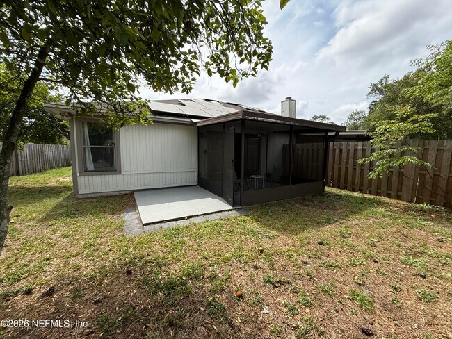 Building Photo - 2360 Bitternut Way