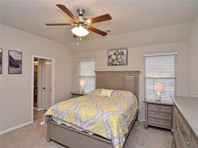 Building Photo - 112 Cypress Bend Ct