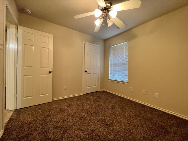 Building Photo - 21810 Dimmett Way