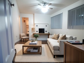 Building Photo - 1904 Lead Ave SE