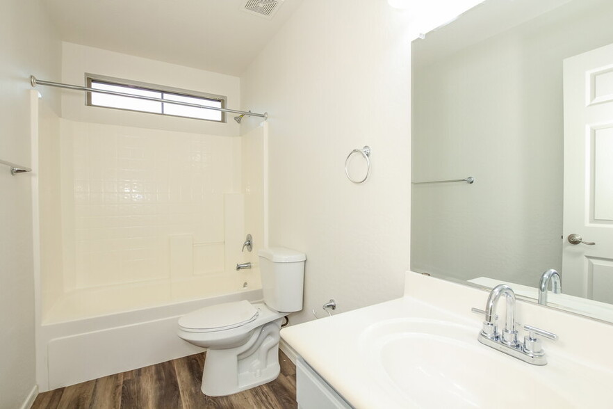 Building Photo - 11434 W Phillip Jacob Dr