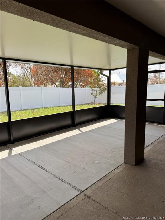 Building Photo - 2802 SE Buccaneer Cir