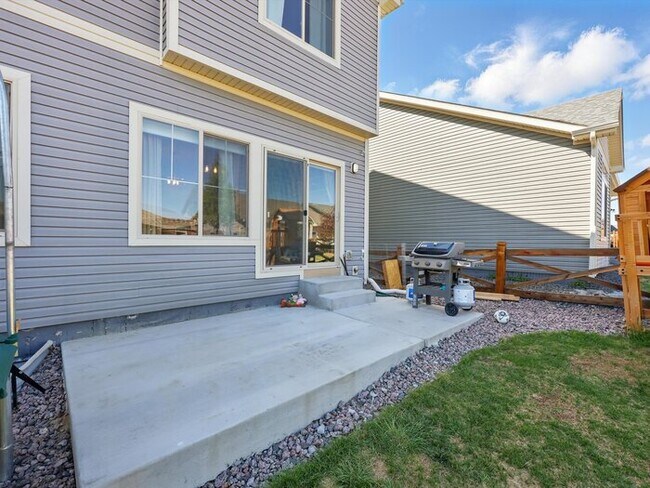 Building Photo - 6207 Kildare Dr.