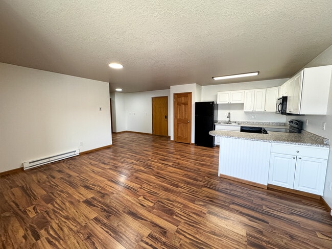 Building Photo - Theater Apartments Beulah