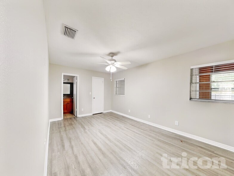 Building Photo - 14314 Ravenwood Ln