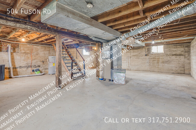 Building Photo - 504 W Fuson Rd