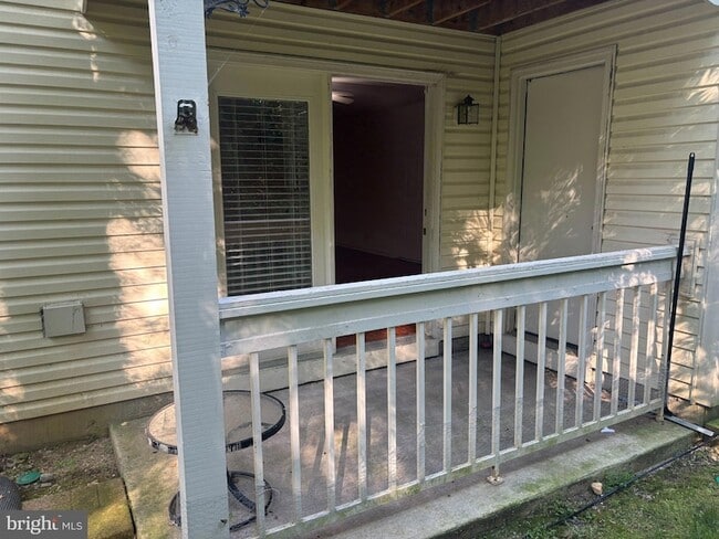 Building Photo - 5700 Olde Mill Ct
