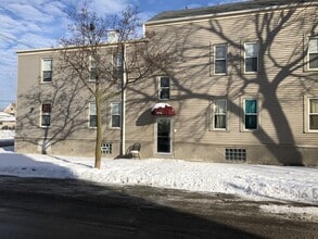 Building Photo - 3368 N Booth St