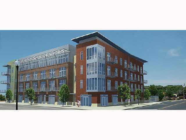 Building Photo - 2124 E 6th St