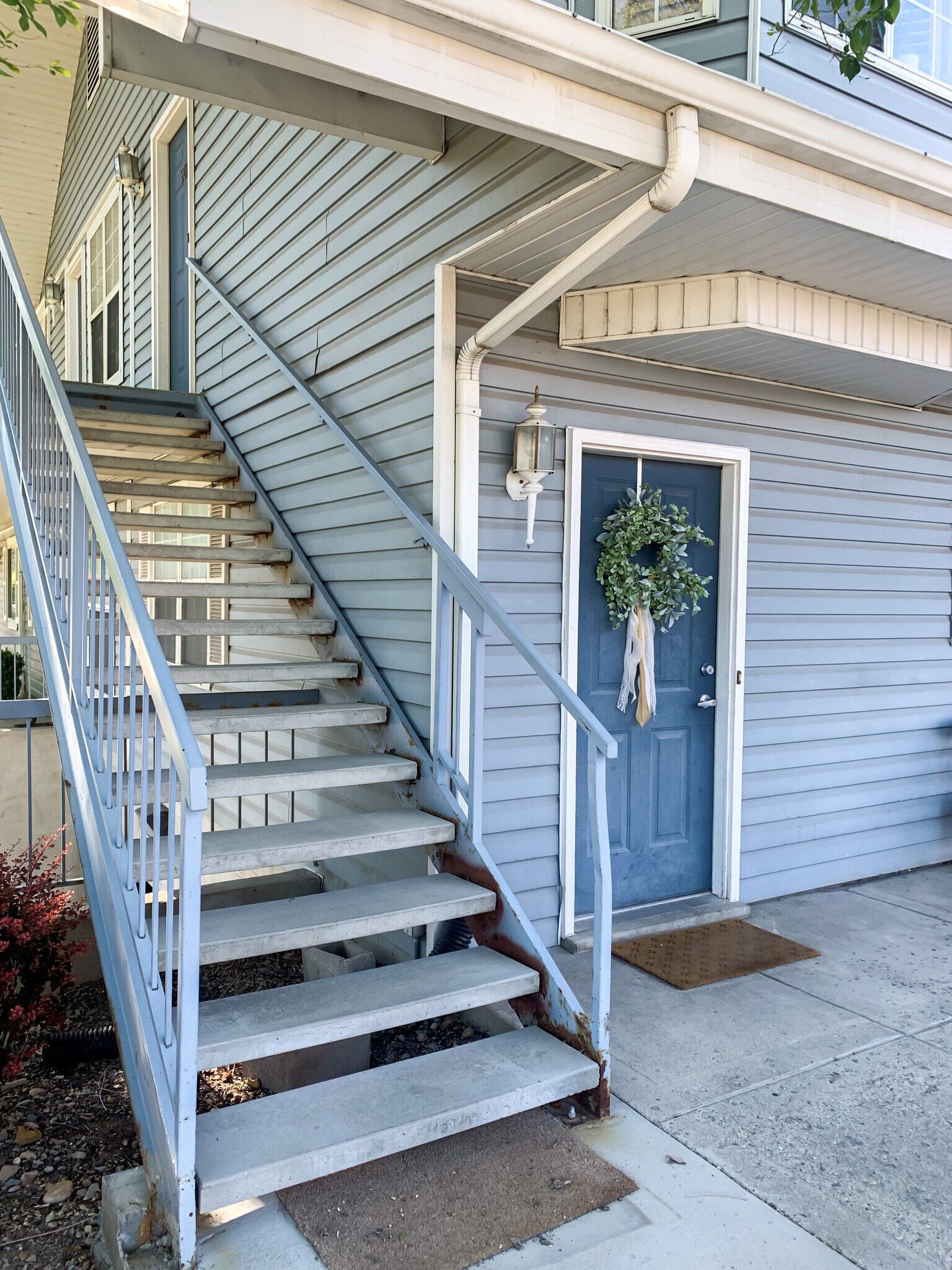 Building Photo - 591 N 200 E