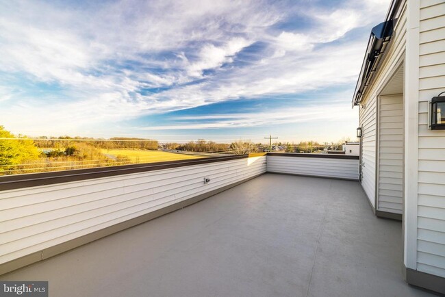 Building Photo - 43920 Ludwell Farm Square