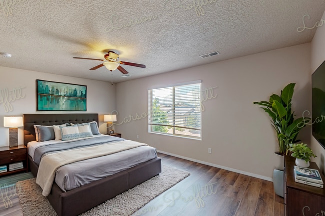 Building Photo - 1038 Desert Sunflower Dr NE