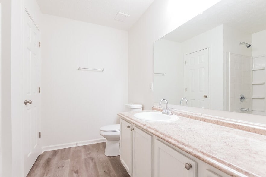 Building Photo - 417 Autumn Creek Dr