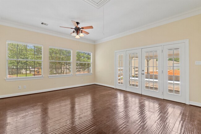 Building Photo - 13750 Cedar Hill Rd