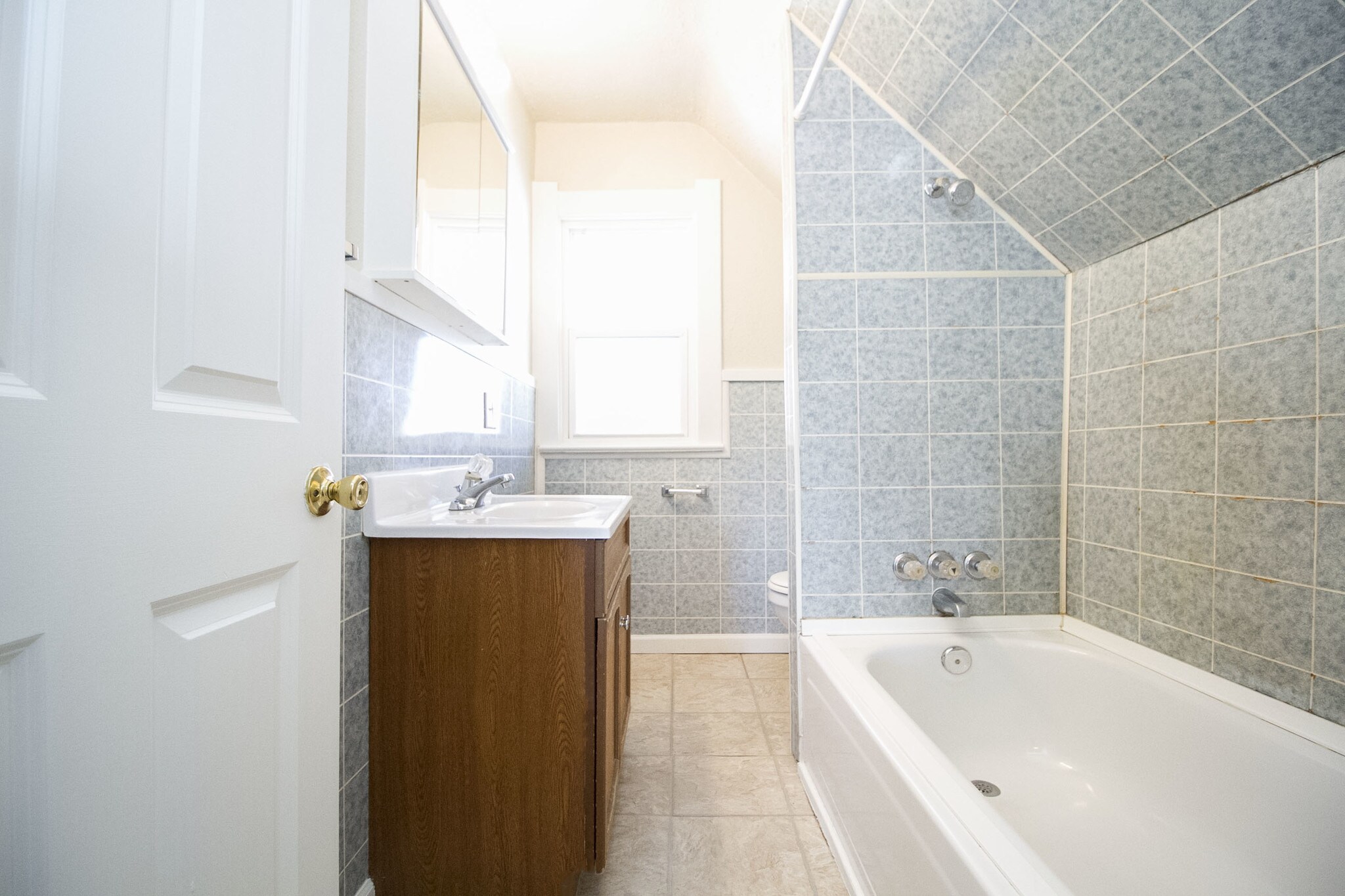 Building Photo - 4015 Eastway St